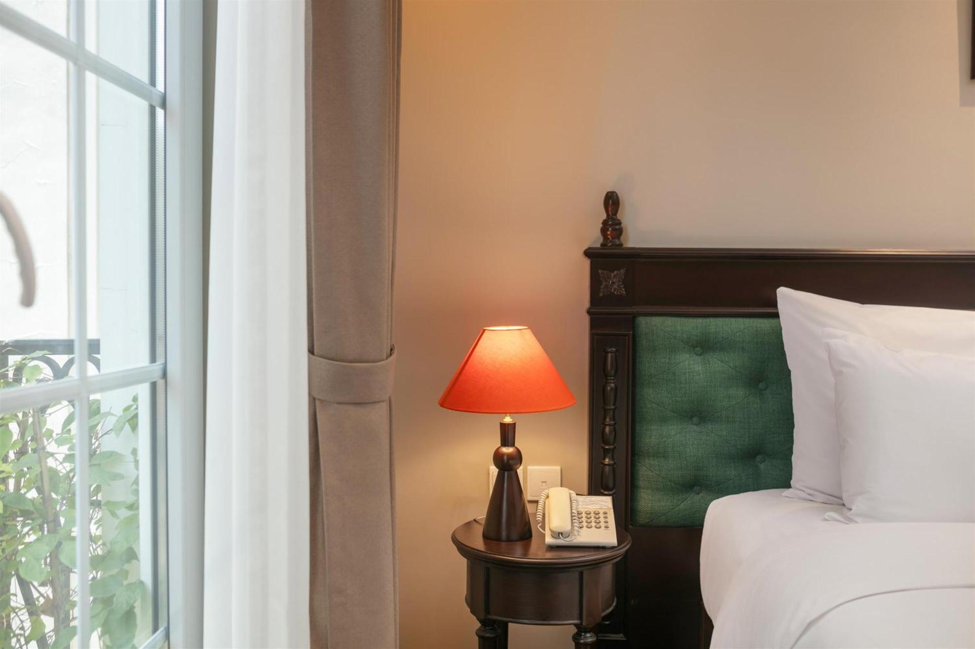 Sunline Central Hotel Ханой Екстериор снимка