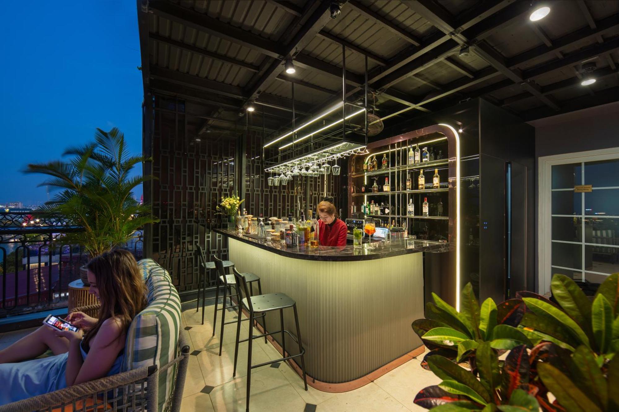 Sunline Central Hotel Ханой Екстериор снимка